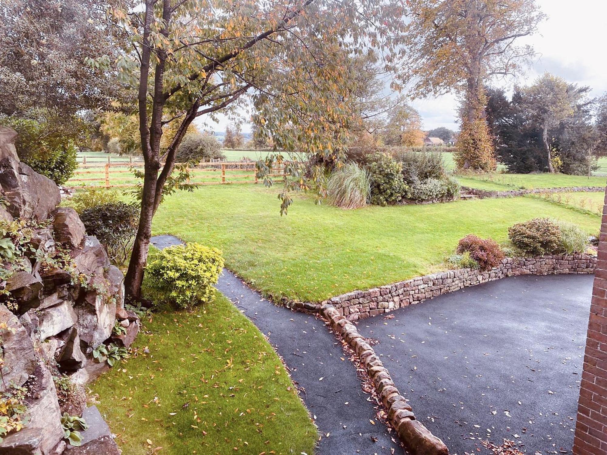 Heath View Villa Cheddleton Exteriör bild